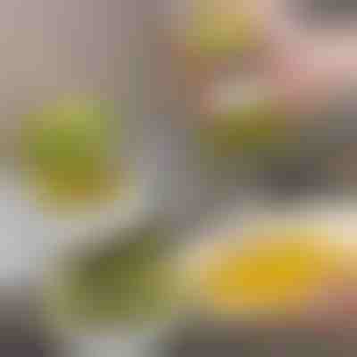 Четка за почистване с дозатор и стойка | BRUSKICA